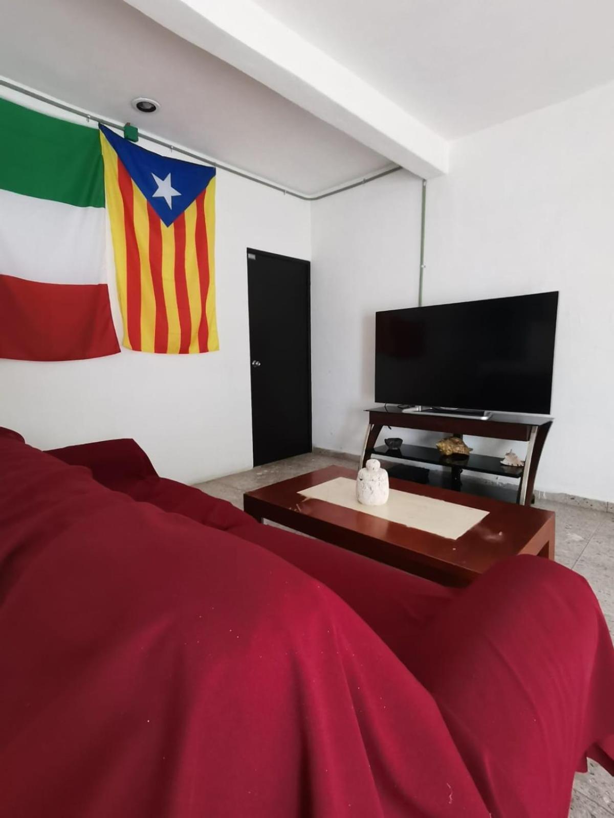 777 Lenderman Hostal 777 Κανκούν Εξωτερικό φωτογραφία